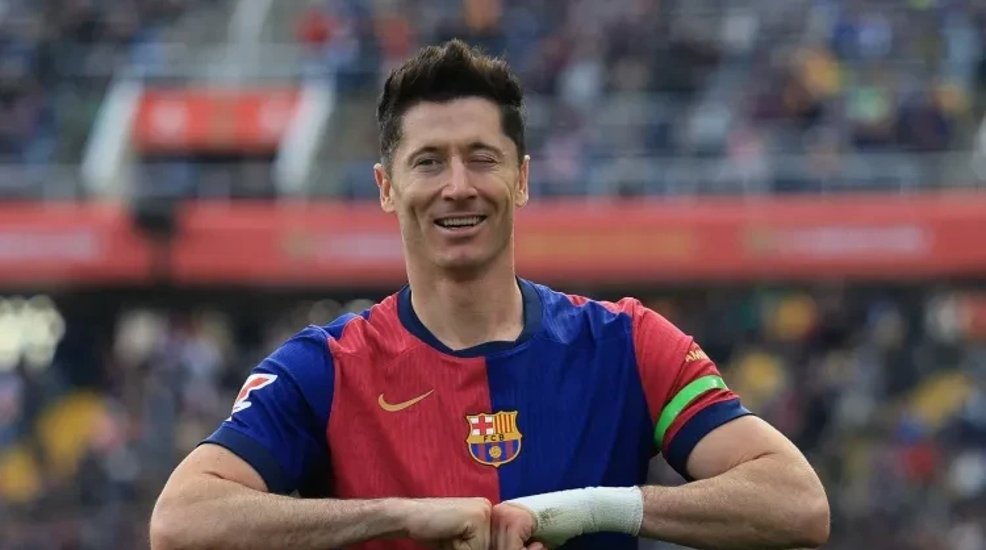 莱万多夫斯基连续二十场比赛得分超过持续失利，德国队不断突破！上演精彩一战的简单介绍