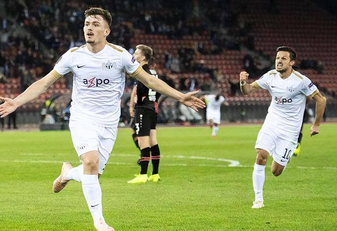 那不勒斯迎欧冠关键赛,国际比赛日更衣室发声,球迷炸锅,心理建设被强调的简单介绍 那不勒斯迎欧冠关键赛,国际比赛日更衣室发声,球迷炸锅,心理建设被强调的简单介绍